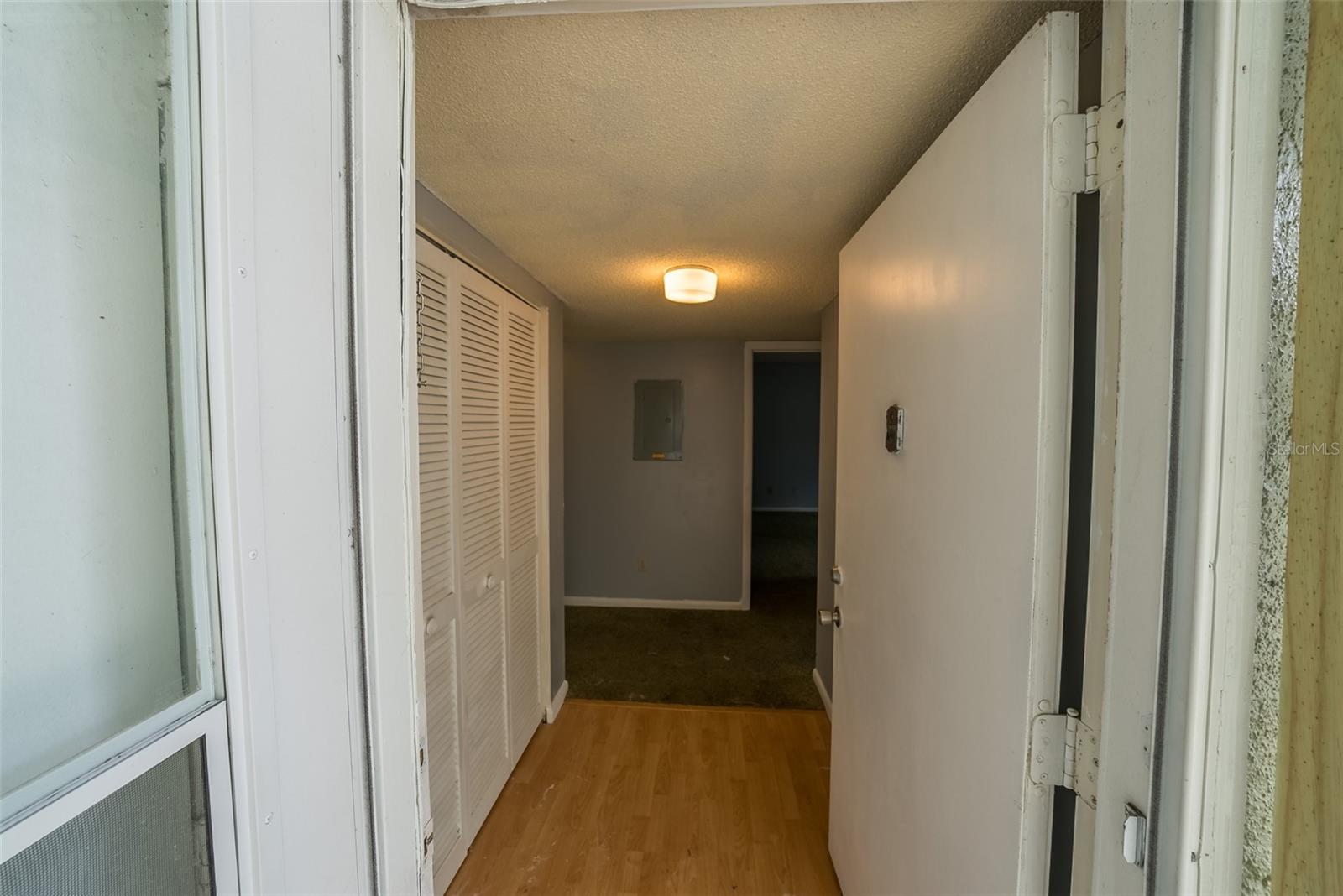 559 FAIRWAY CIRCLE #A