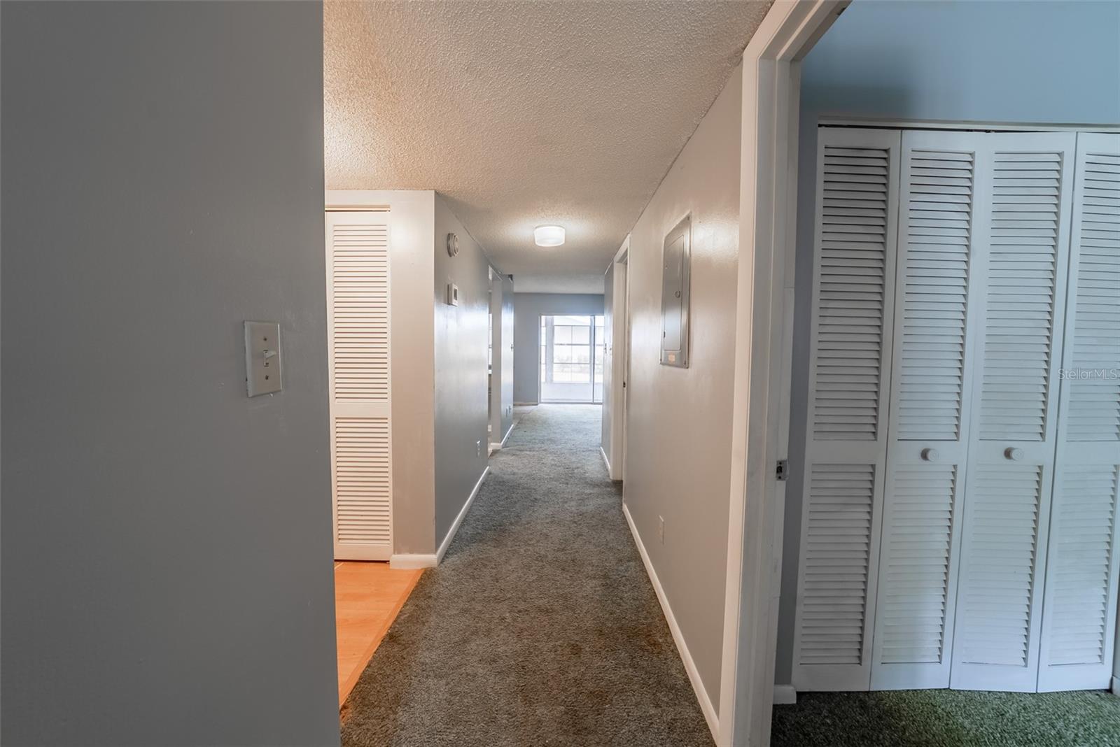 559 FAIRWAY CIRCLE #A