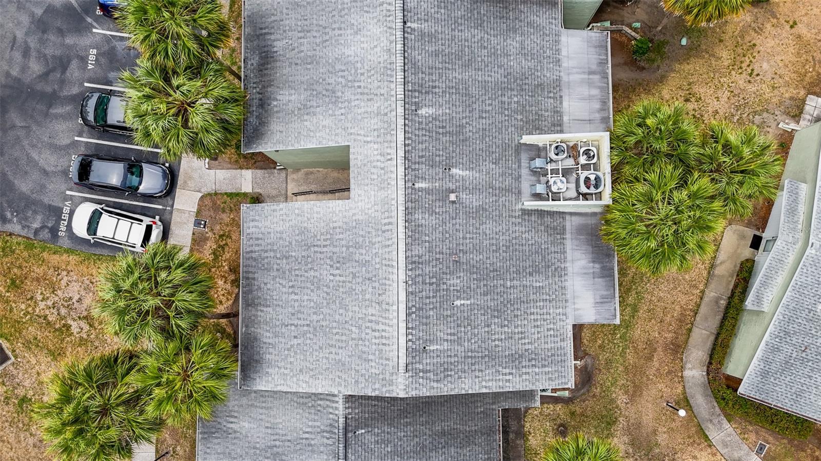 559 FAIRWAY CIRCLE #A