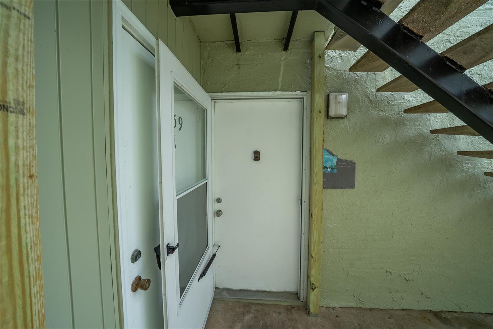 559 FAIRWAY CIRCLE #A