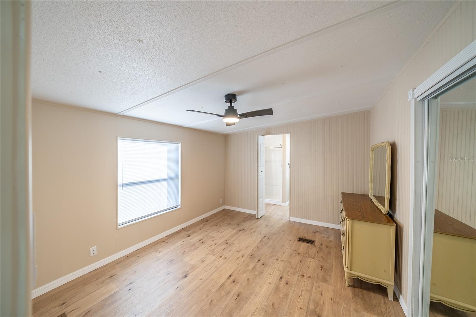 105 NE 66TH CT