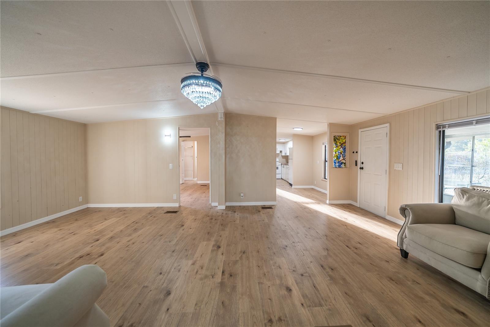 105 NE 66TH CT