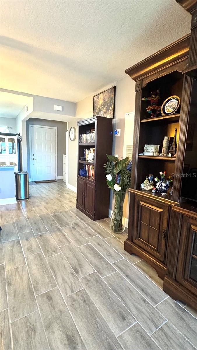 13840 TIMBERBROOKE DR #103