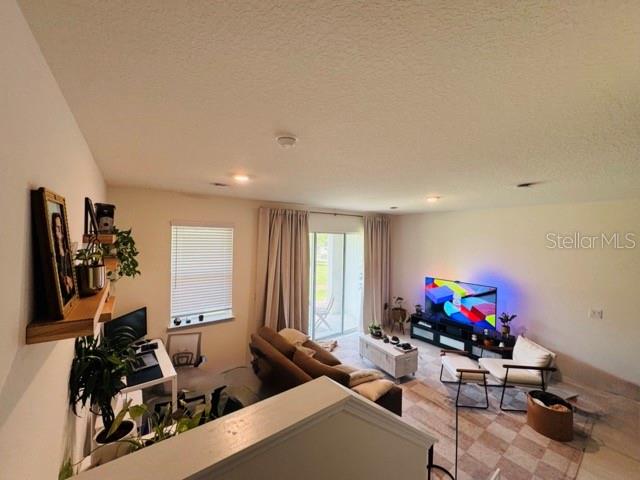 4387 CREEK COVE LN