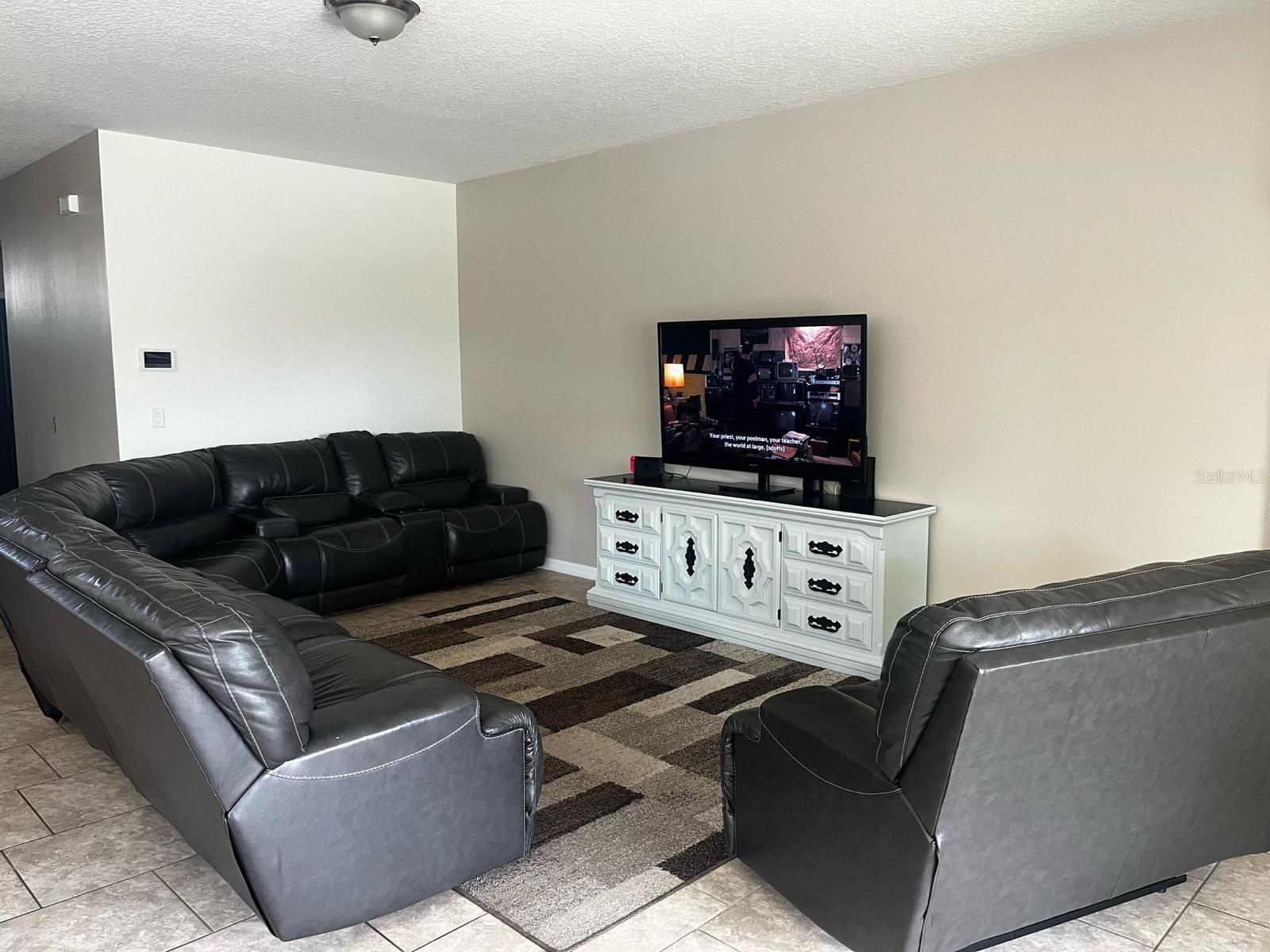1437 TAWNY RIDGE RD