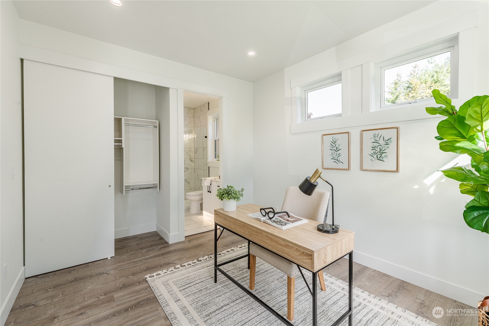 5935 s Bakerview Place