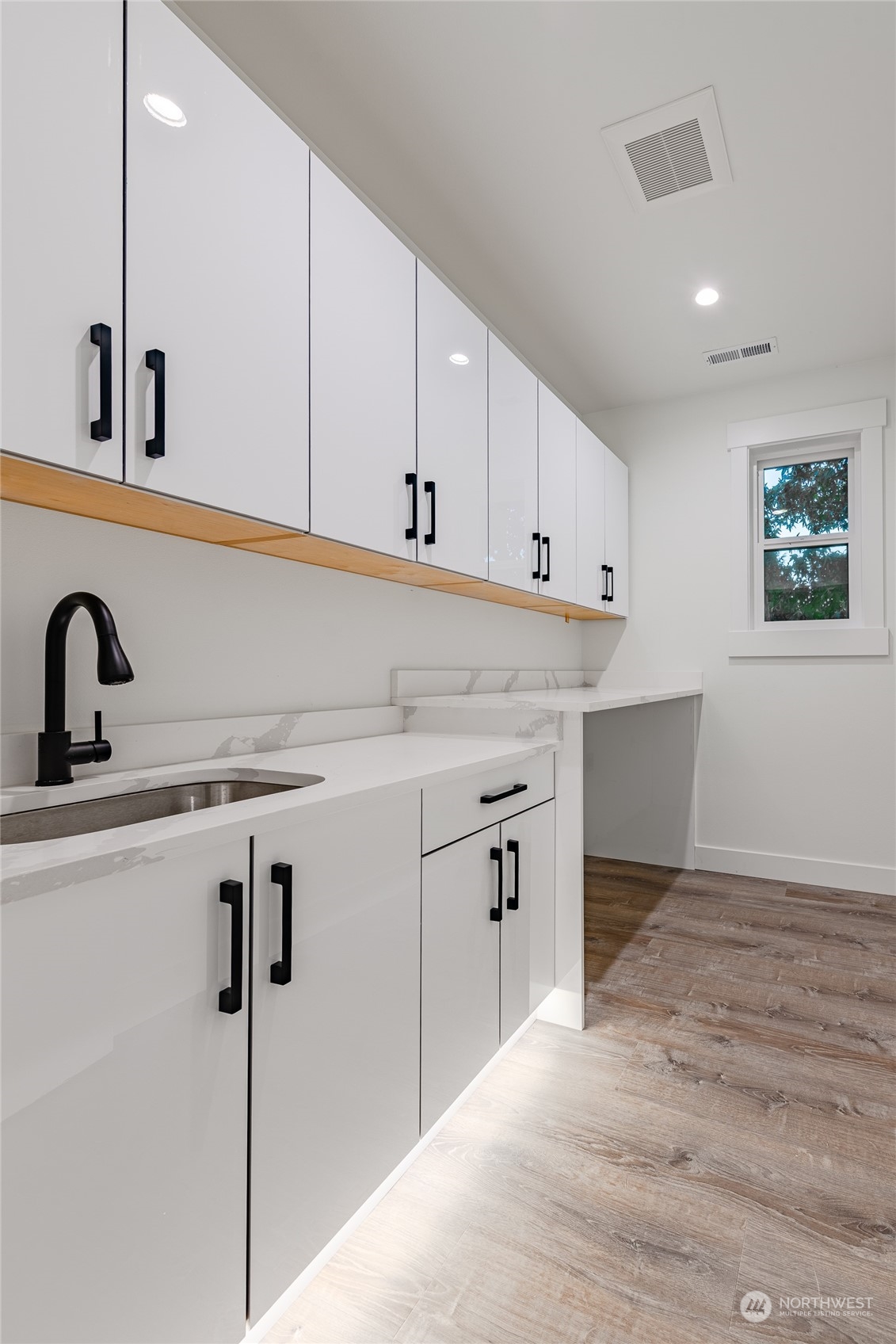 5935 s Bakerview Place