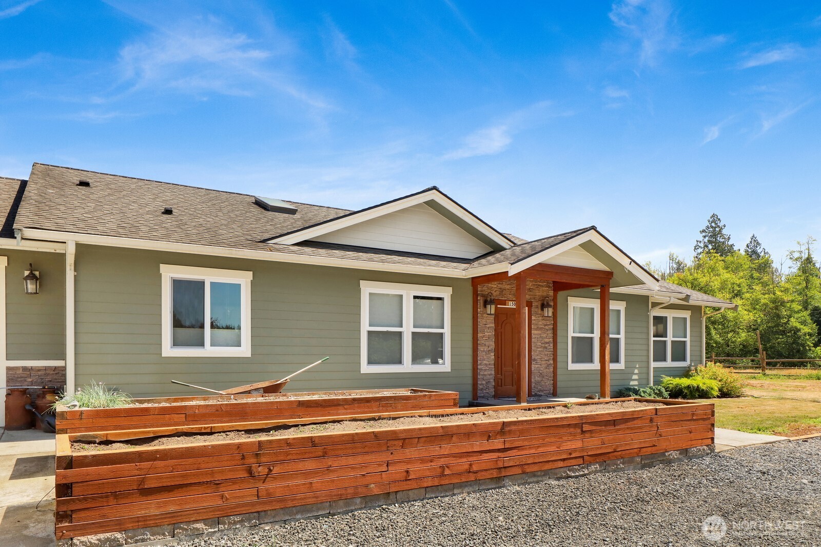1505 Falcon Lane