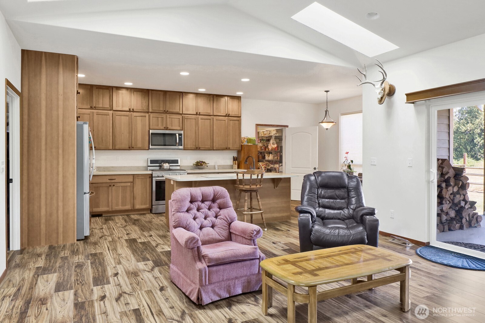 1505 Falcon Lane