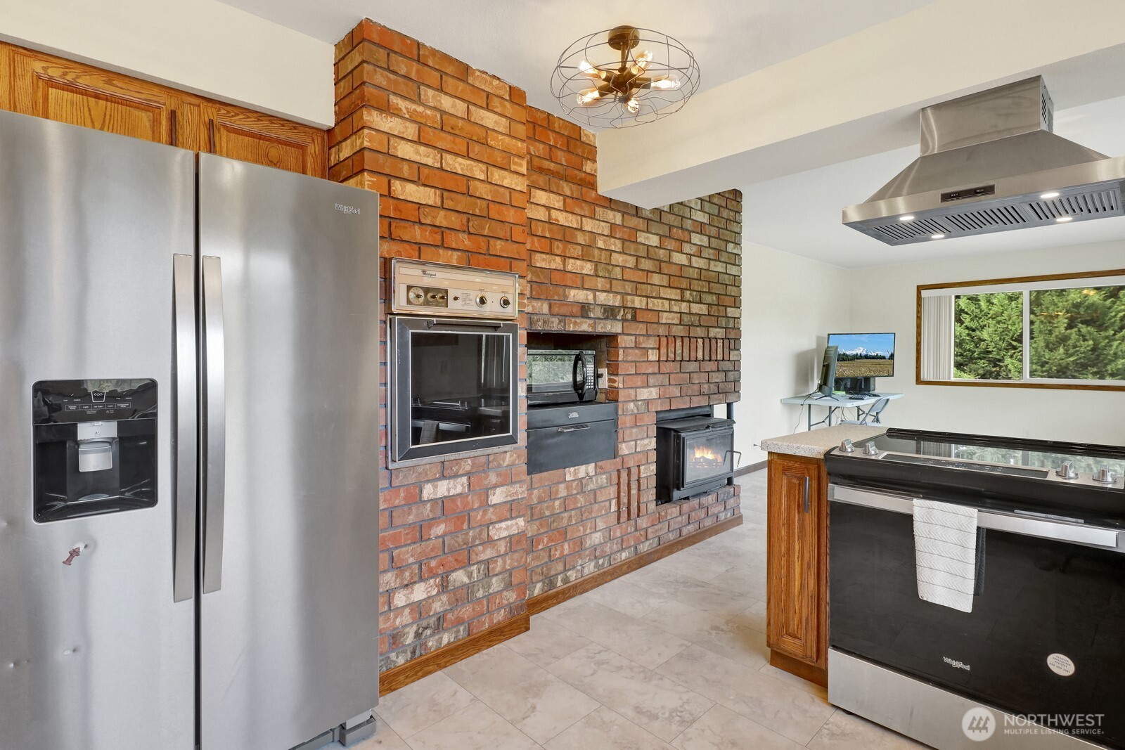 3999 Deming Road