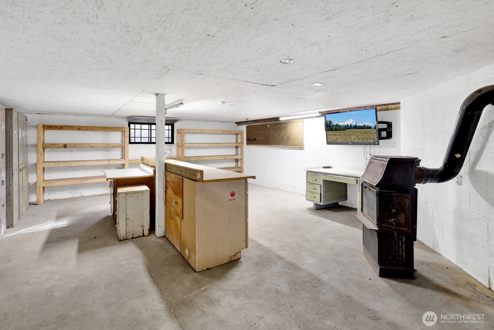 3999 Deming Road