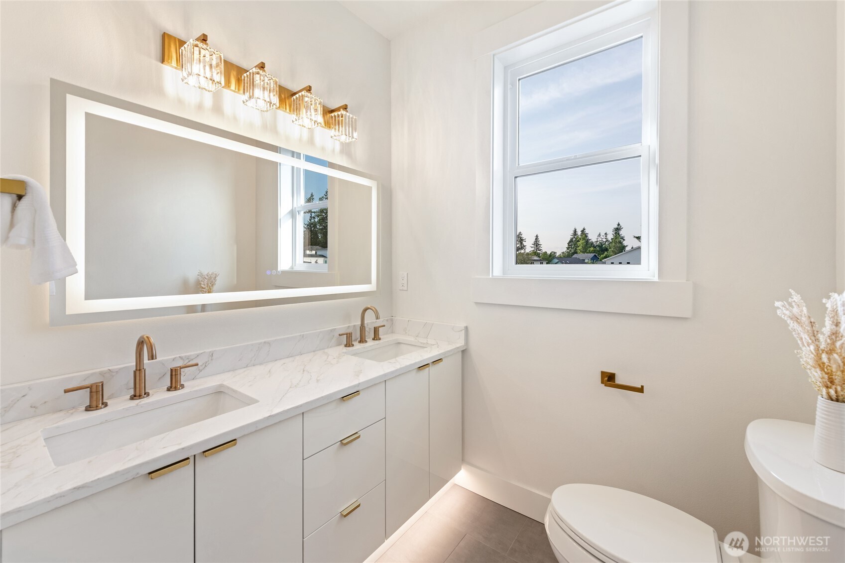 1197 Leighton Street