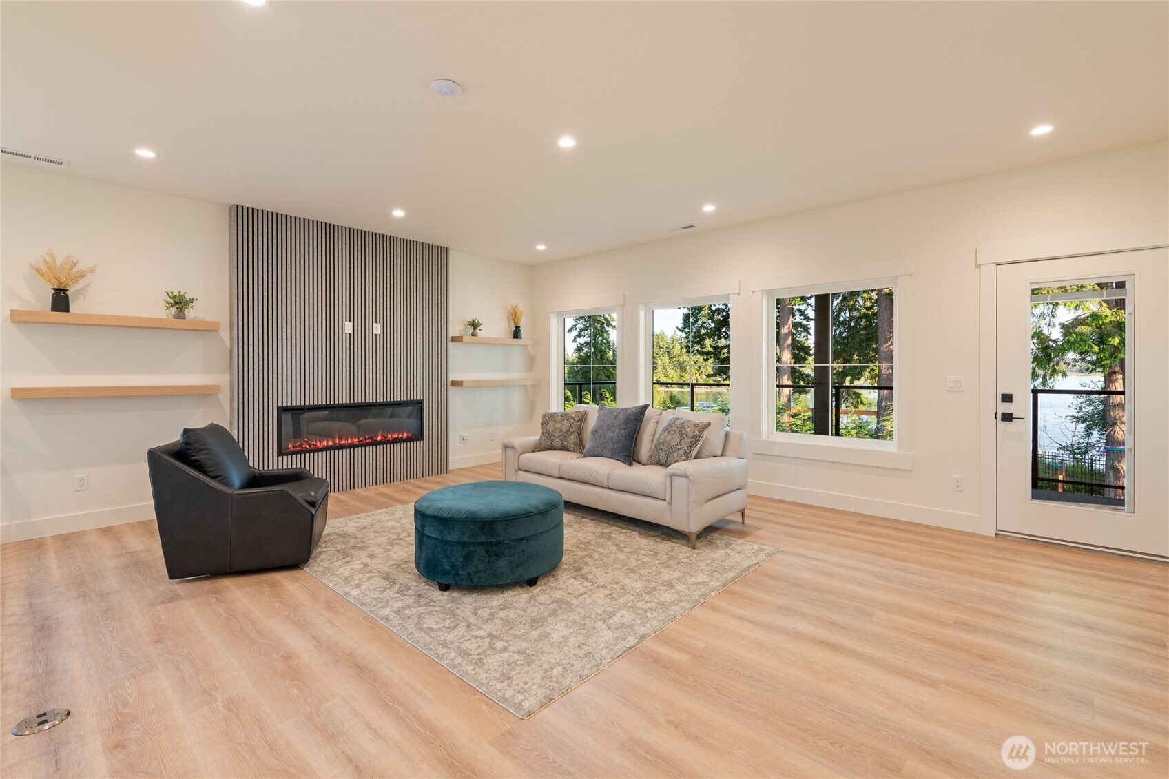 1197 Leighton Street