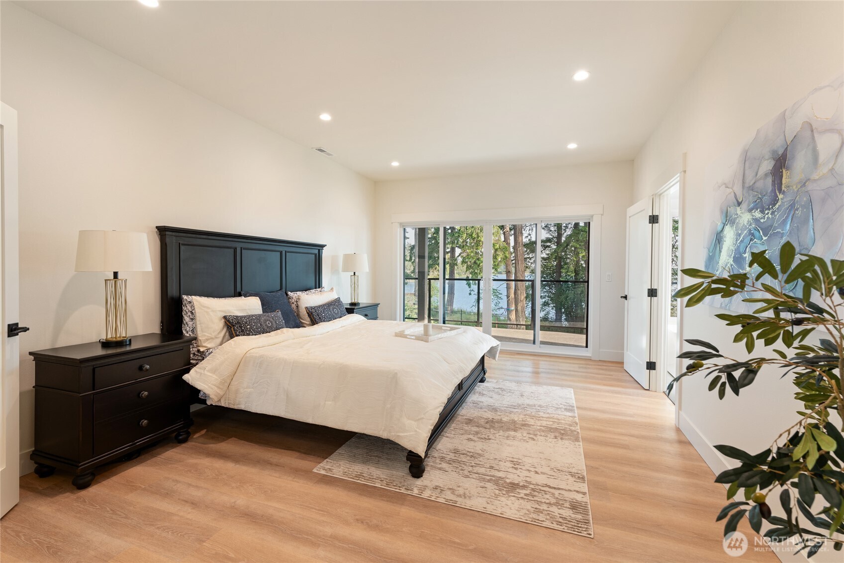 1197 Leighton Street