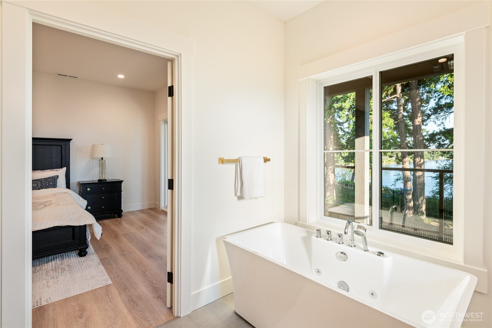 1197 Leighton Street