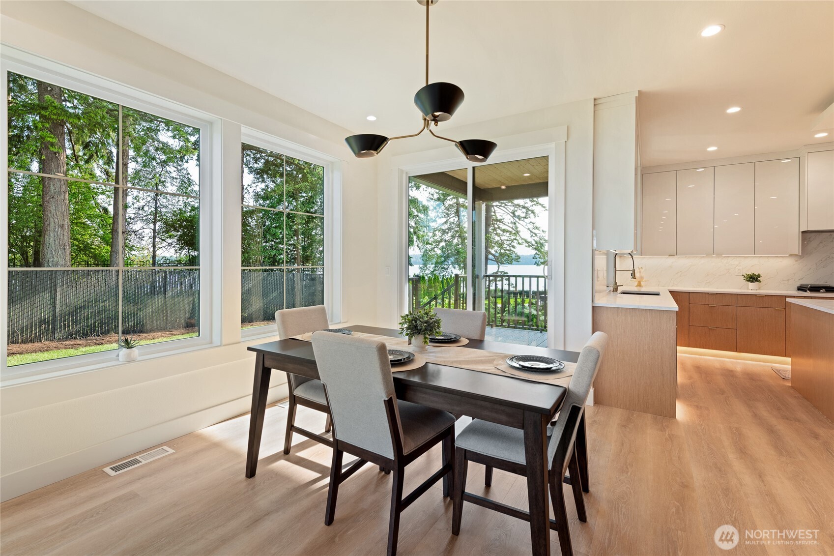 1197 Leighton Street