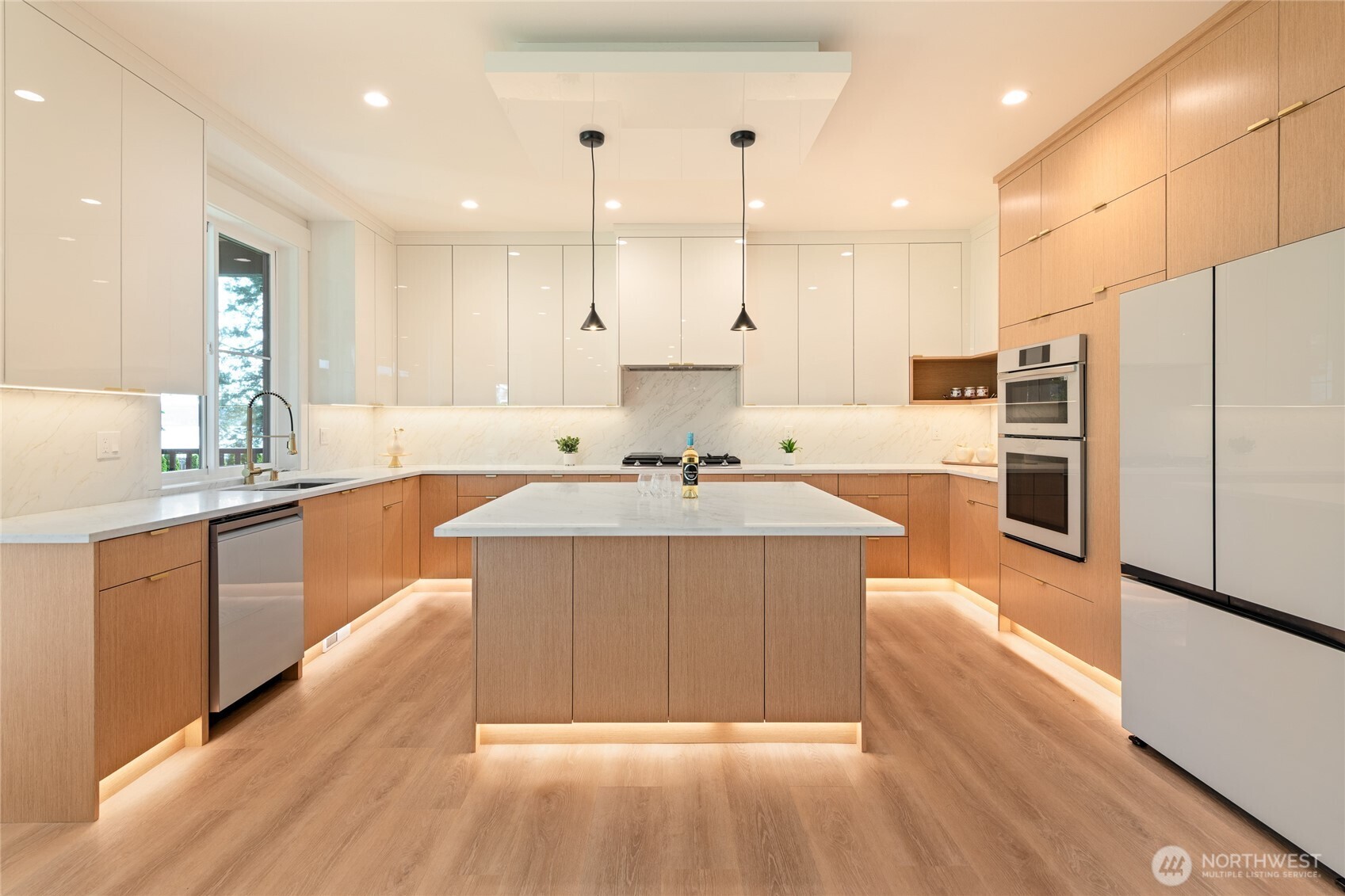 1197 Leighton Street