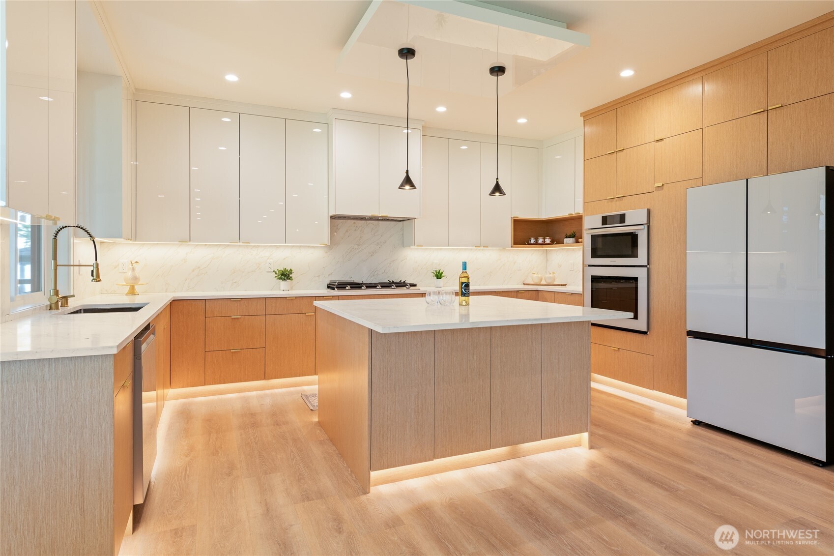 1197 Leighton Street