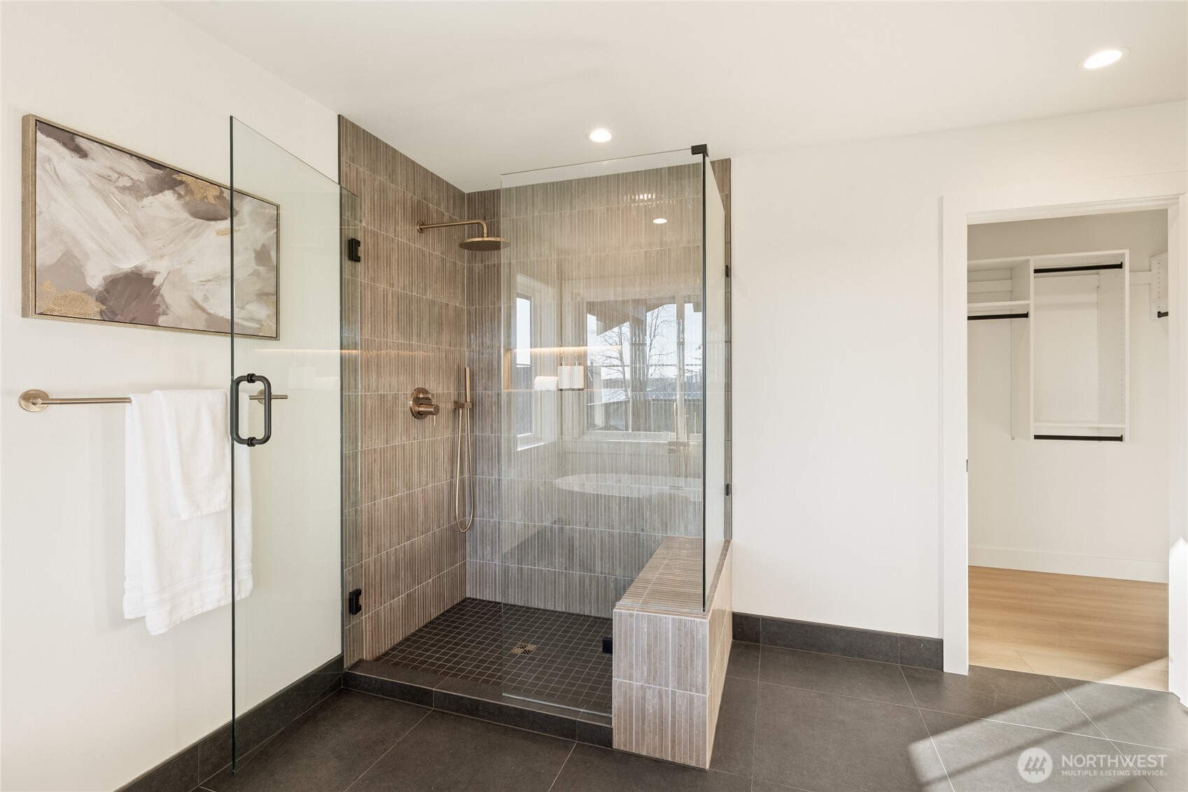 1301 Leighton Street