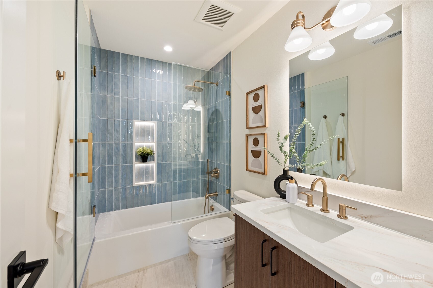 1301 Leighton Street