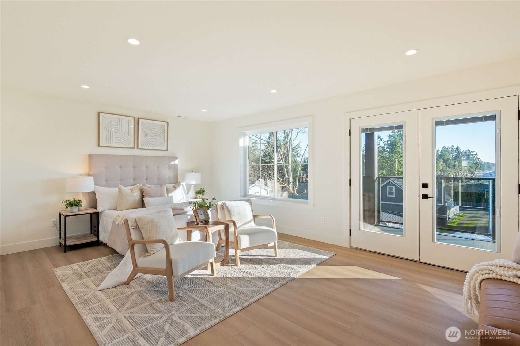 1301 Leighton Street