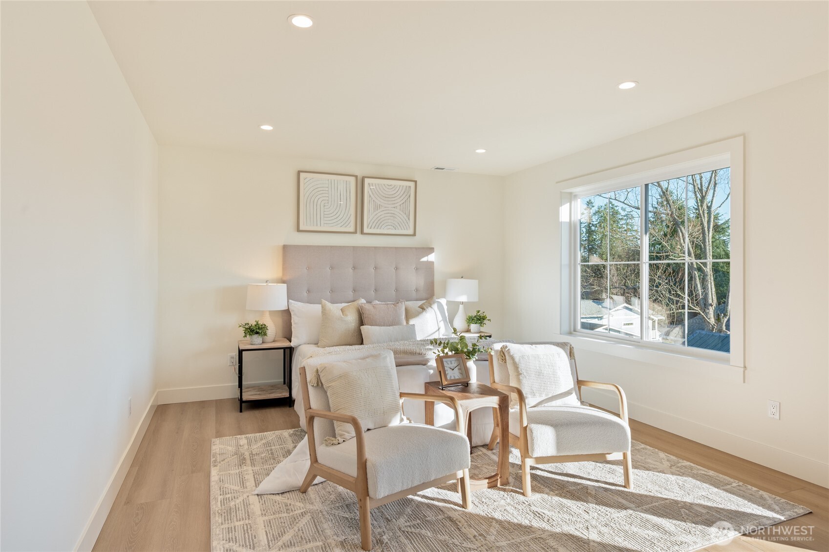 1301 Leighton Street