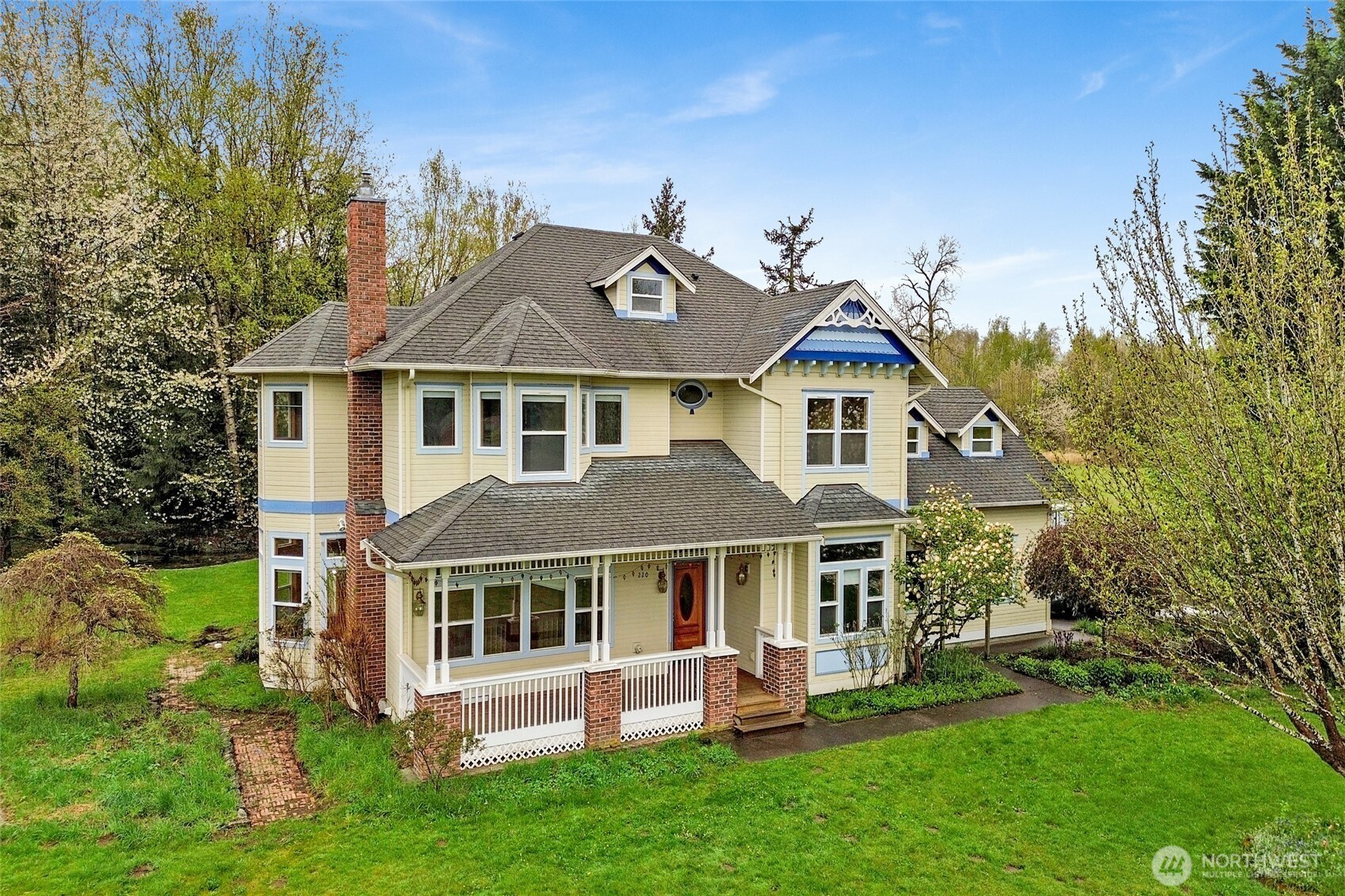 220 Russet Avenue