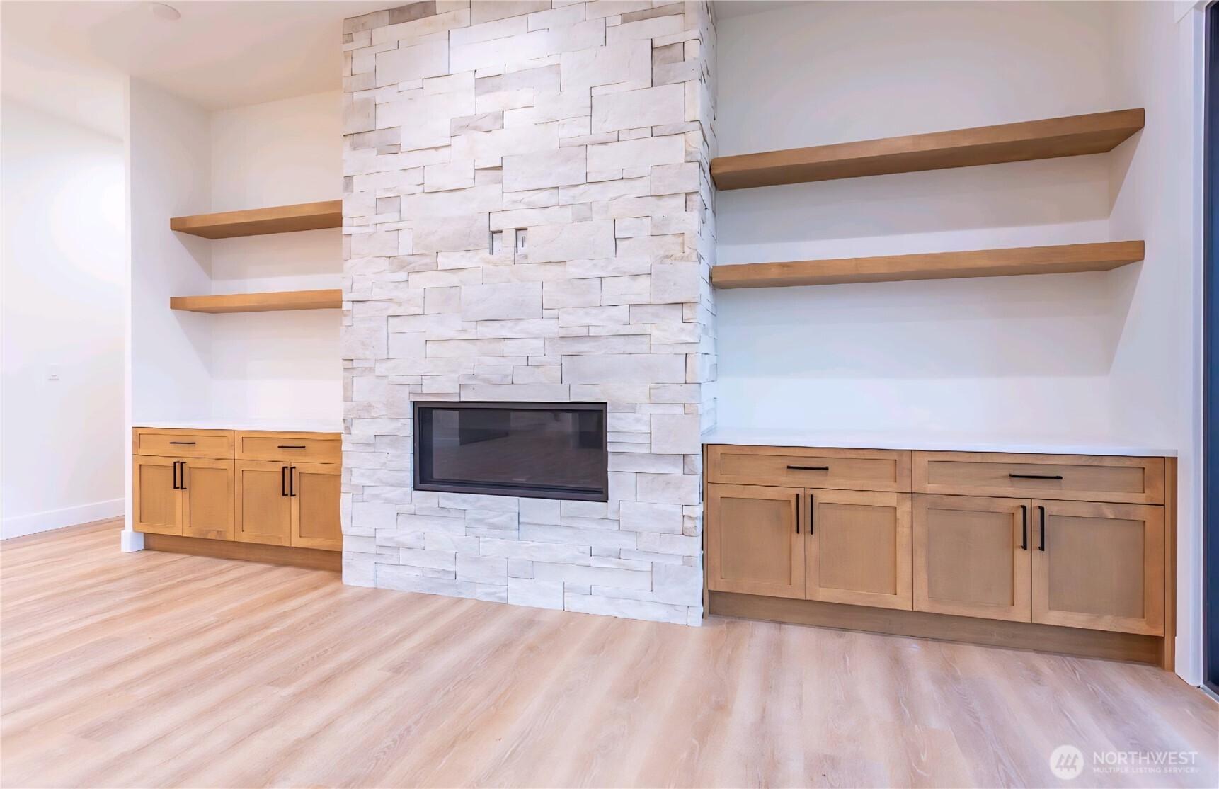 6080 Mesa Court