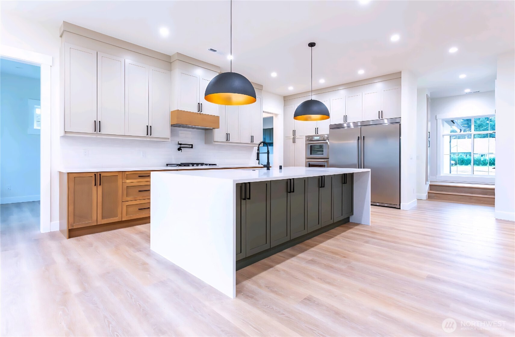 6080 Mesa Court