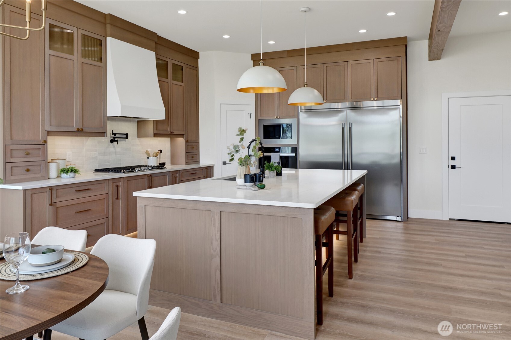 6076 Mesa Court