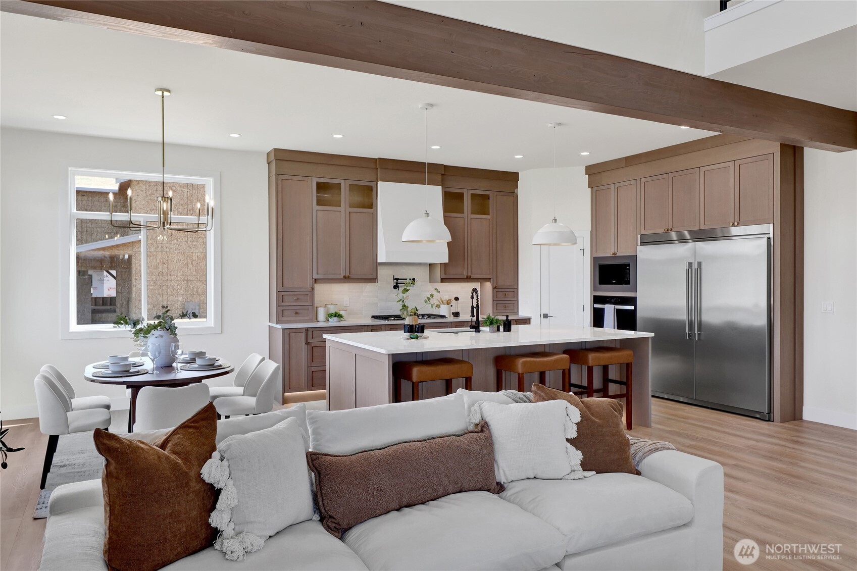 6076 Mesa Court