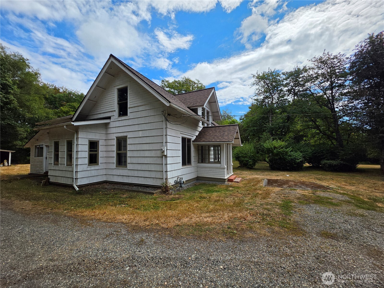 4996 Northwest