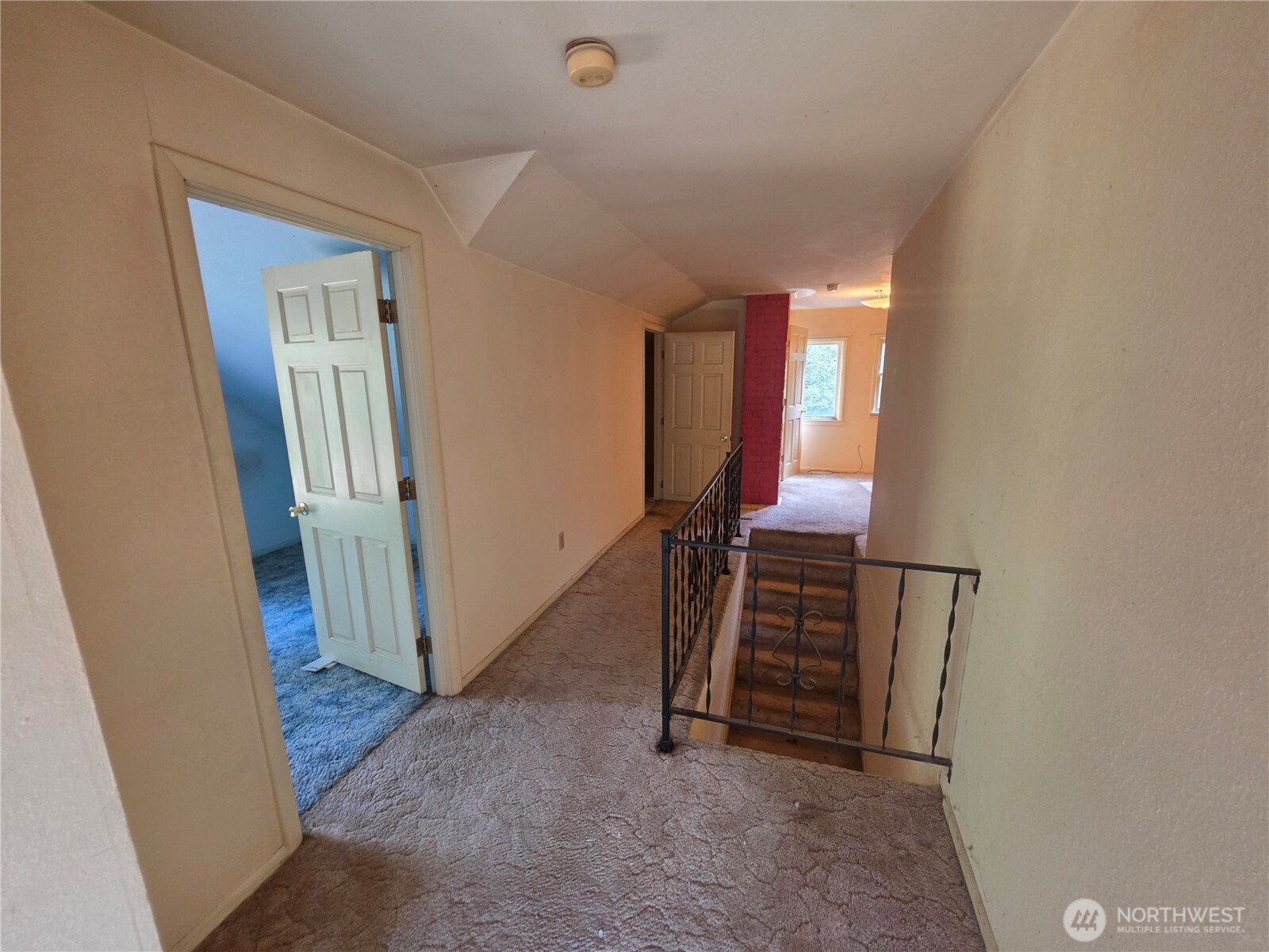 4996 Northwest