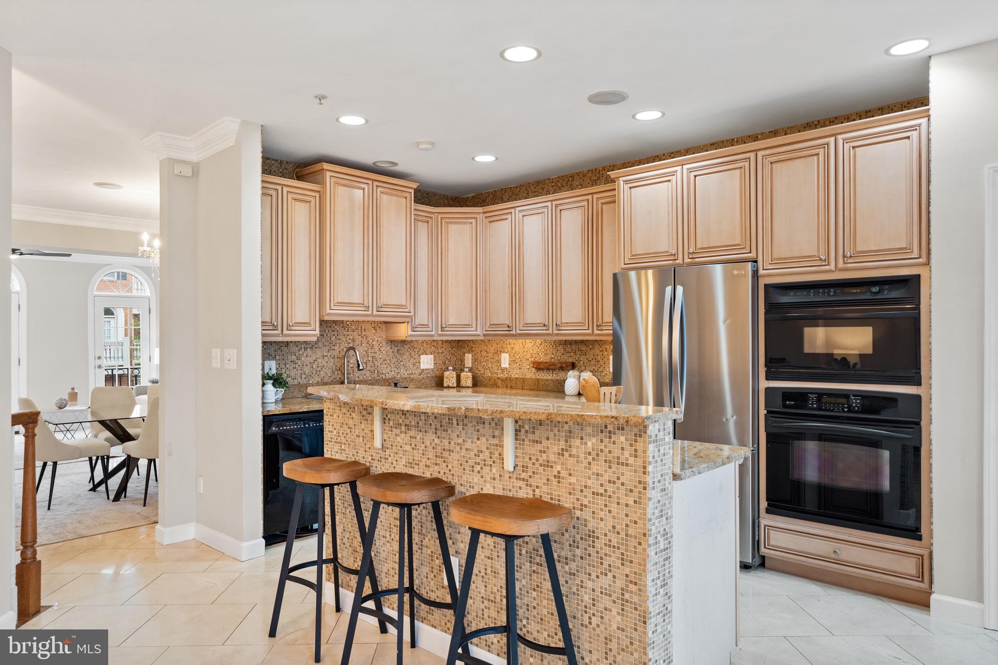 7760 LEGERE COURT 25