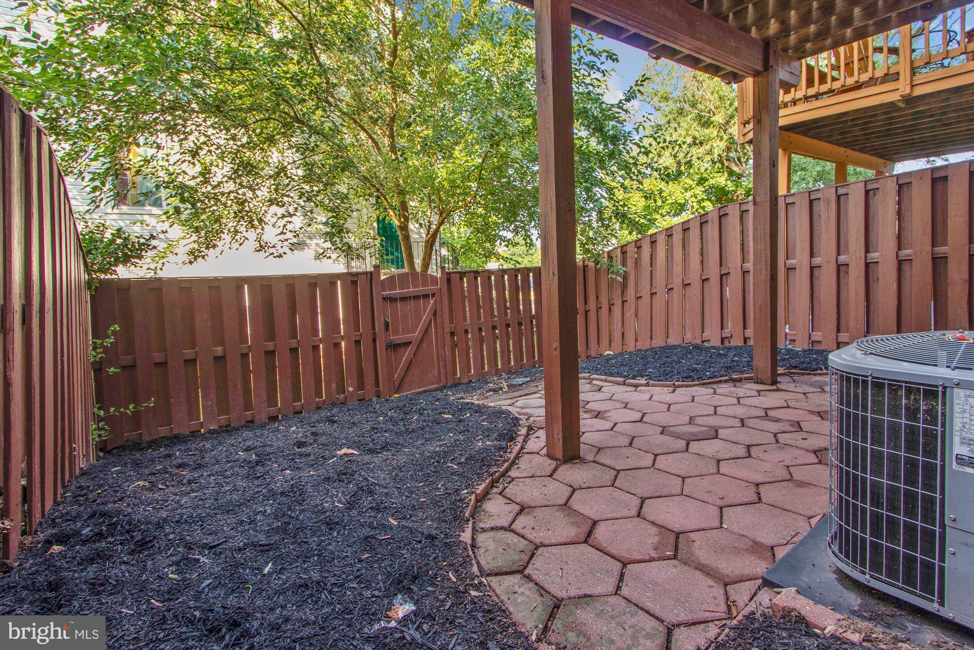 14641 STREAM POND DRIVE