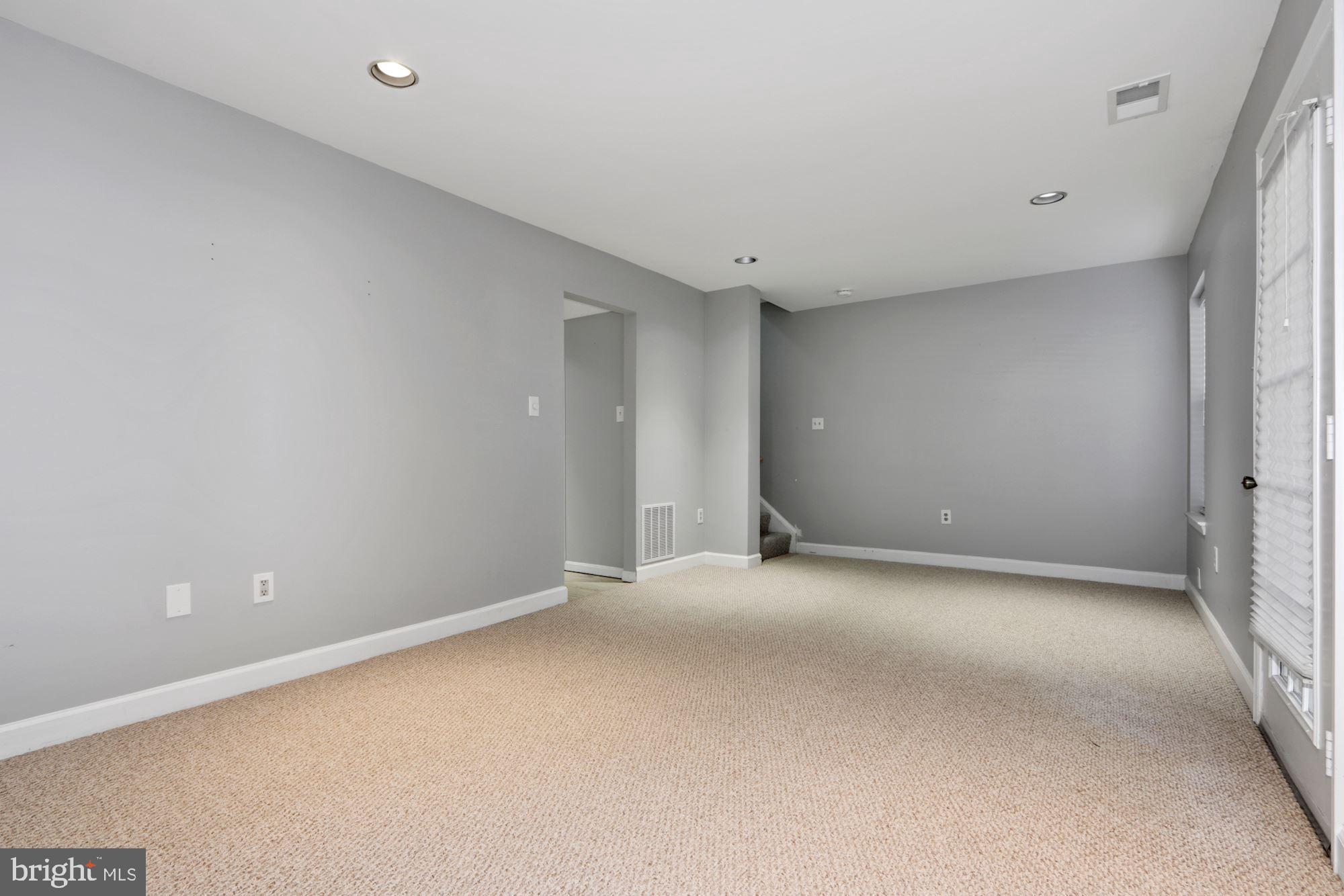 14641 STREAM POND DRIVE