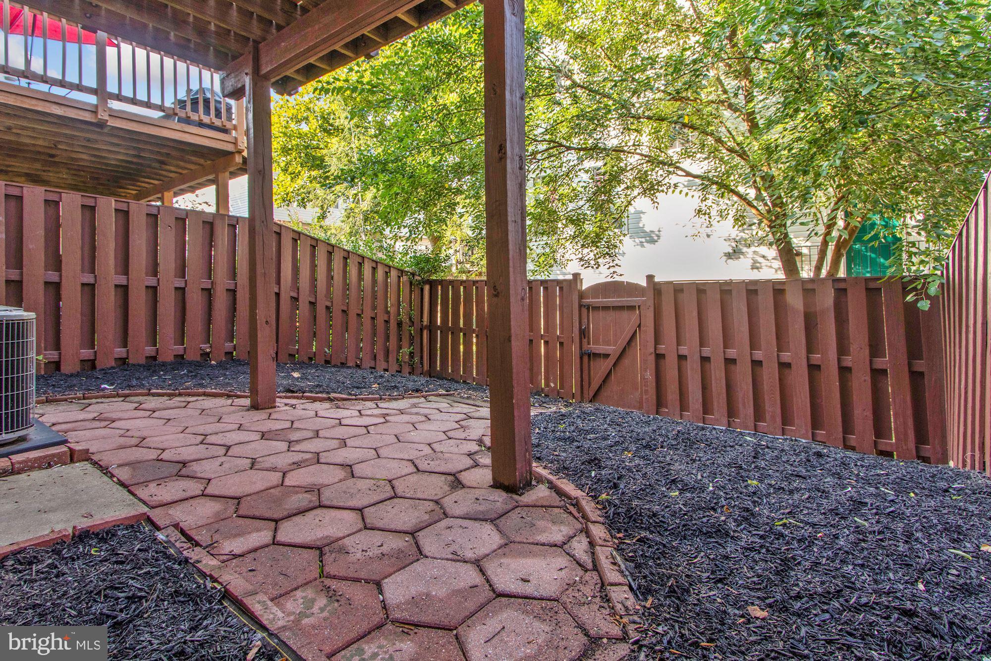 14641 STREAM POND DRIVE