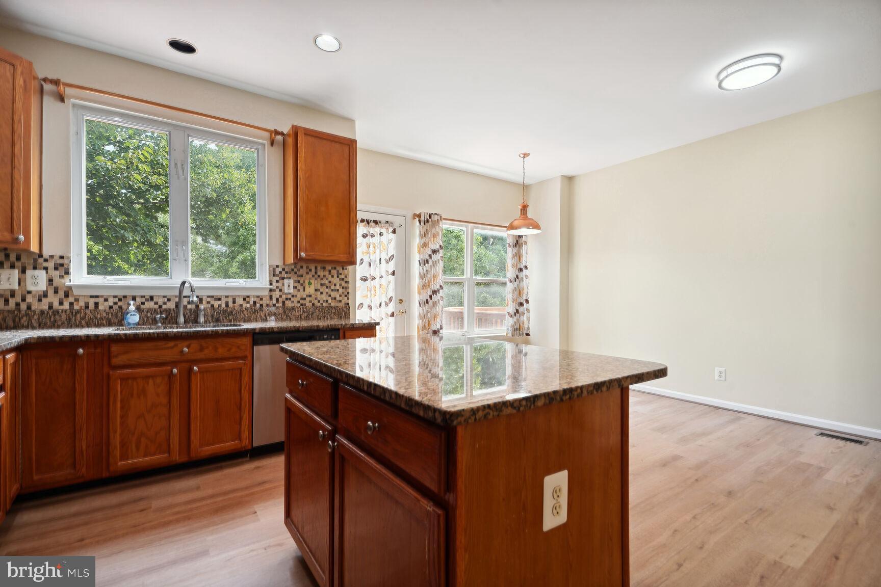 2511 WOODROW WILSON DRIVE