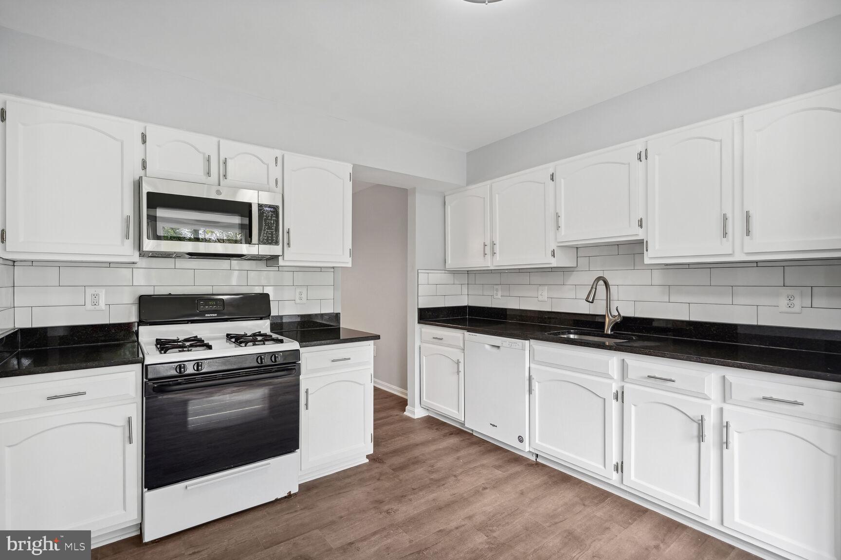 7759 ASTERELLA COURT