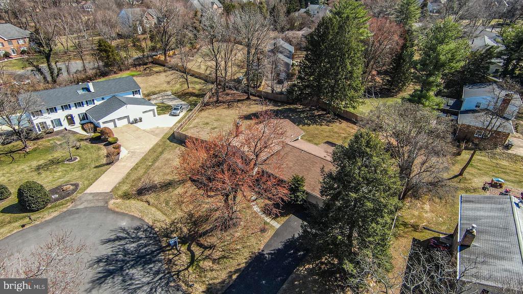11225 STAMPER COURT