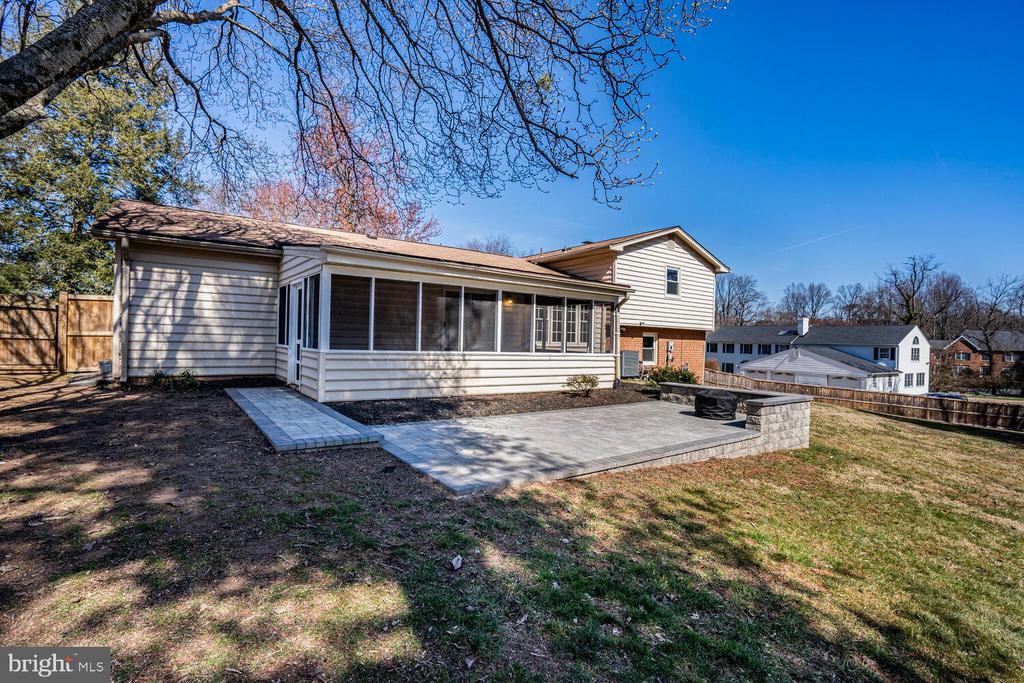 11225 STAMPER COURT