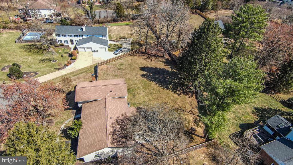 11225 STAMPER COURT