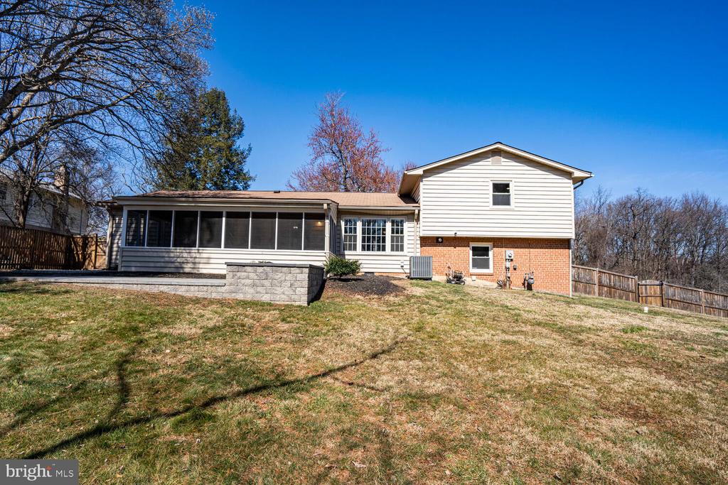 11225 STAMPER COURT