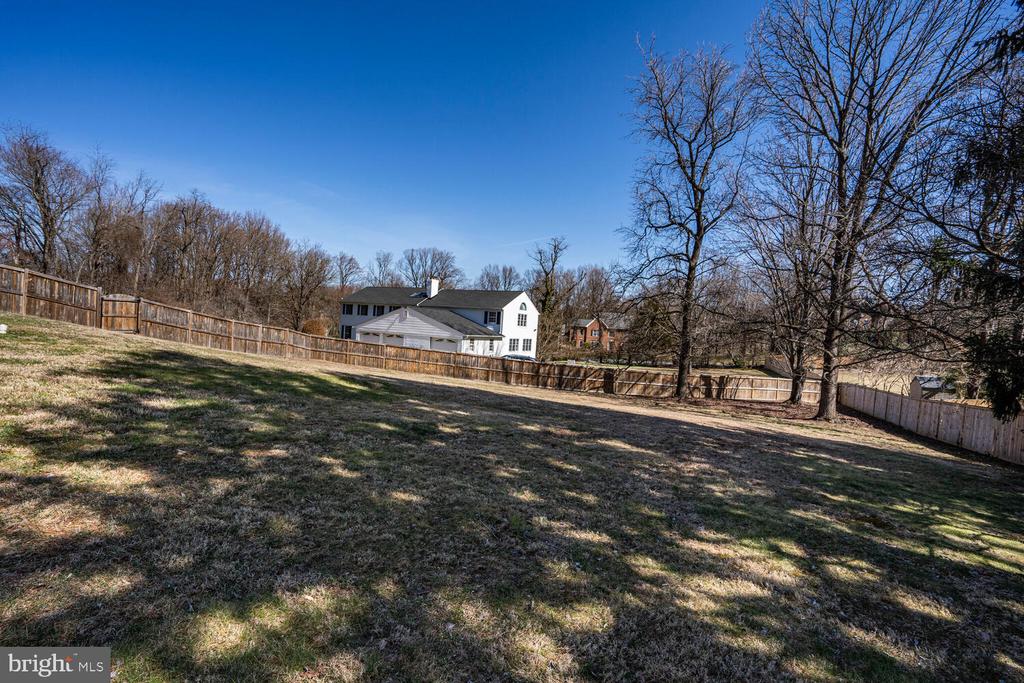 11225 STAMPER COURT