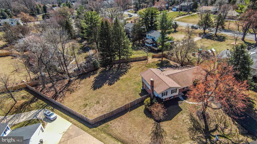11225 STAMPER COURT