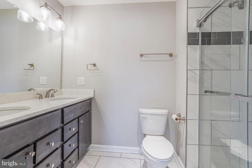 11225 STAMPER COURT