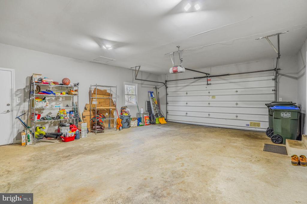 11225 STAMPER COURT