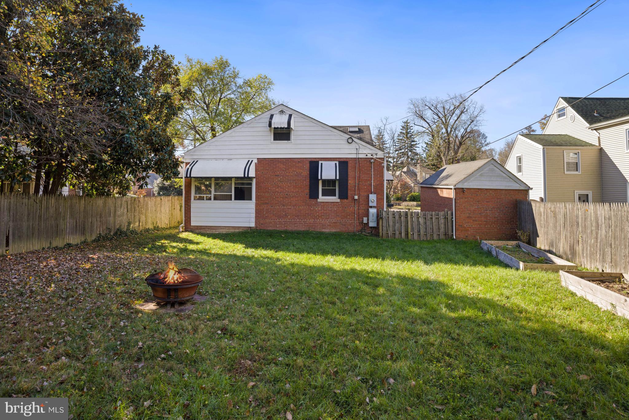 6066 WOOTEN DRIVE