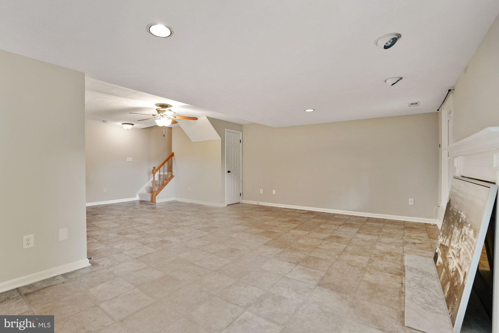 5136 GLEN MEADOW DRIVE