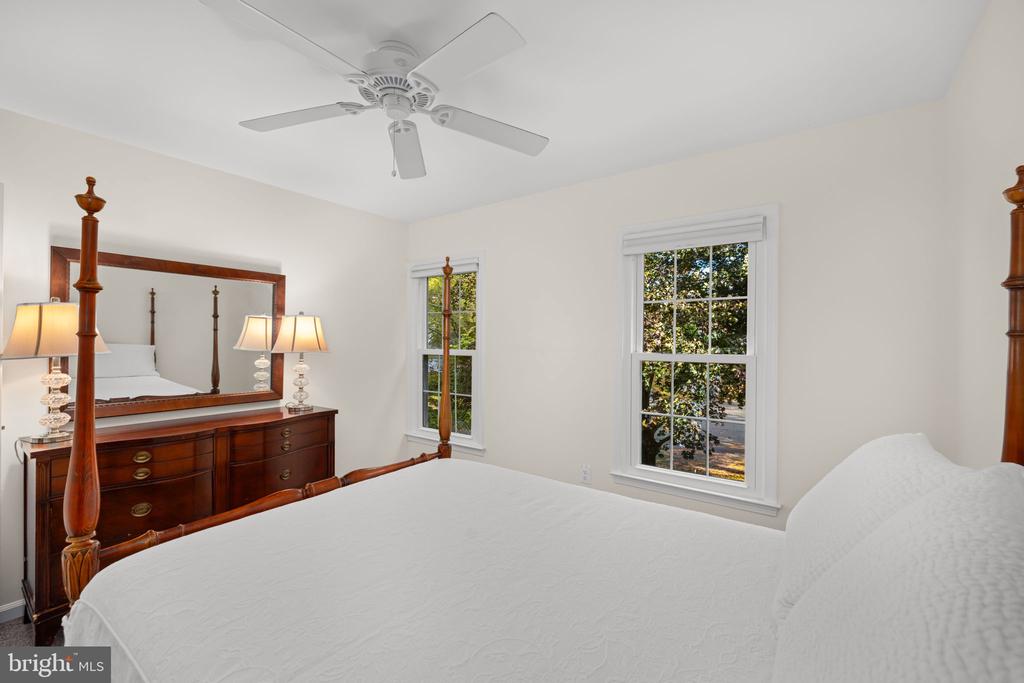 1302 CLAYBORNE HOUSE COURT
